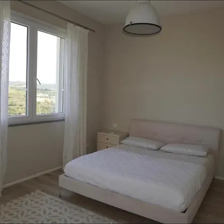 Skhembi Apartment *