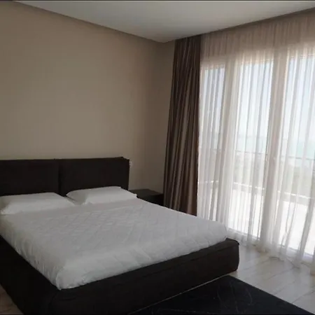 Apartment Skhembi